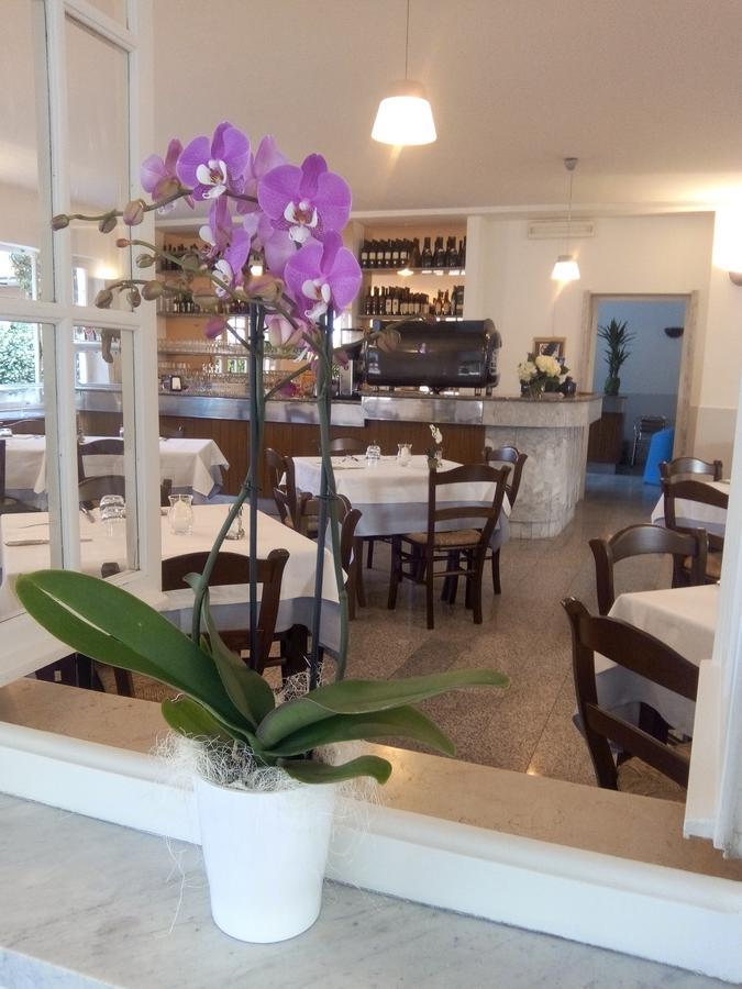 Hotel Garden Bocca Di Magra Экстерьер фото